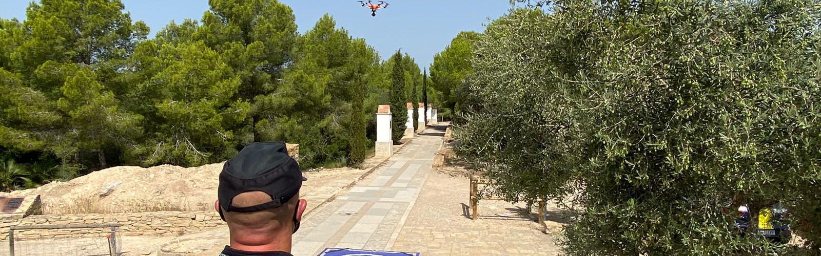 La Policia Local de Vinaròs realitza tasques de vigilància preventiva amb dron