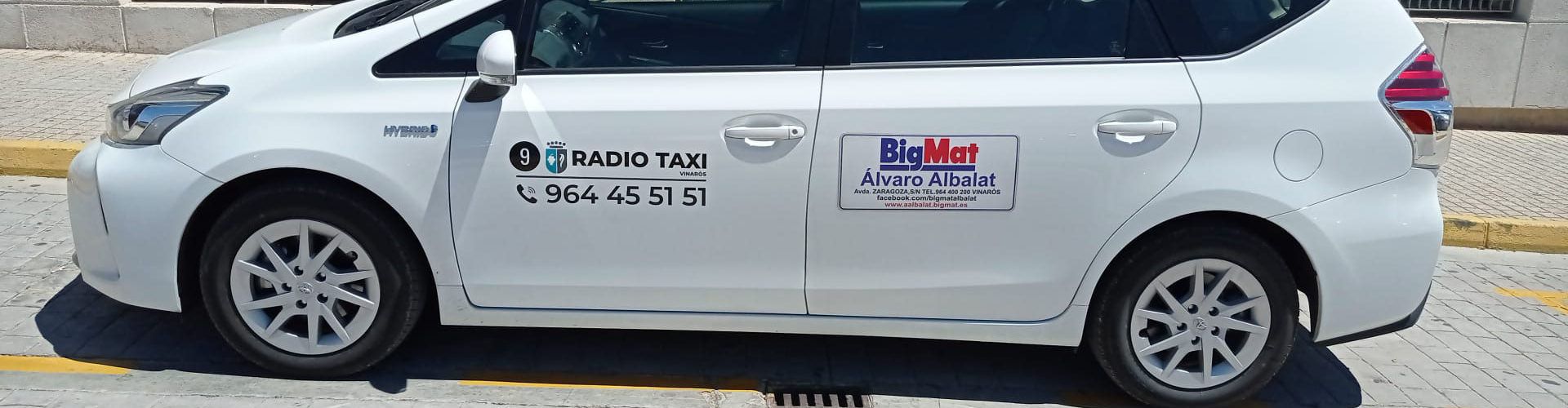 Vinaròs estrena el primer taxi híbrido de la comarca del Baix Maestrat