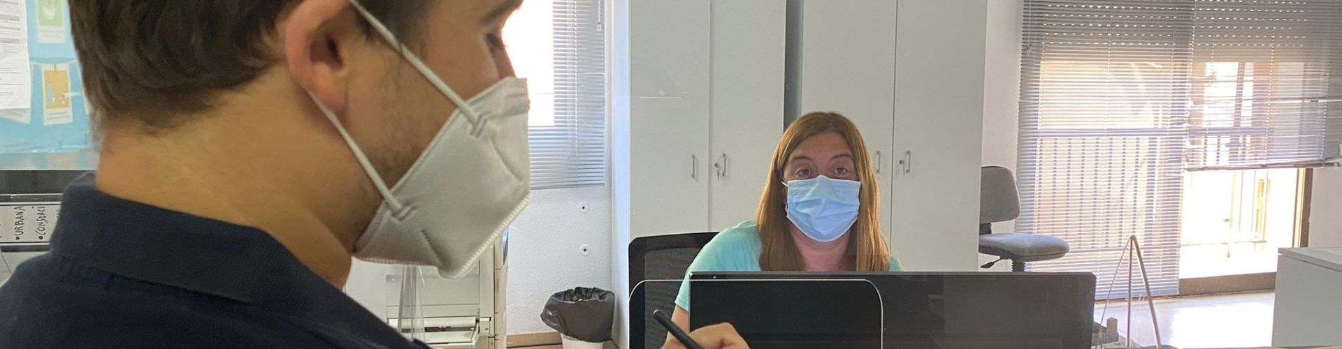 L’Ajuntament de Càlig implanta el sistema de signatura biomètrica en el Registre Municipal