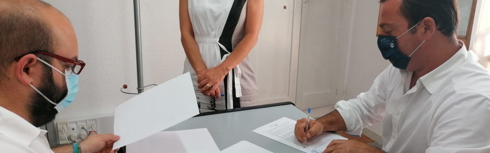 L’Ajuntament de Peníscola renova el seu conveni amb Cocemfe