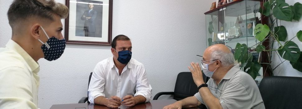 Peníscola signa un conveni per al manteniment de les campanes de l’Ermitana i la parròquia de Santa Maria