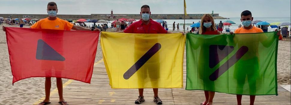 Banderes adaptades a les persones daltòniques per a les platges de Benicarló