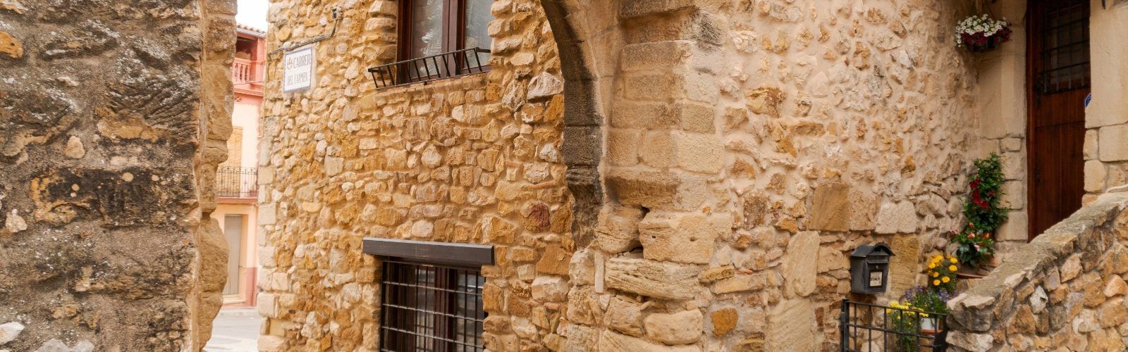 Los vecinos del GAL Maestrat Plana Alta valoran mejor las infraestructuras que la oferta comercial en sus pueblos