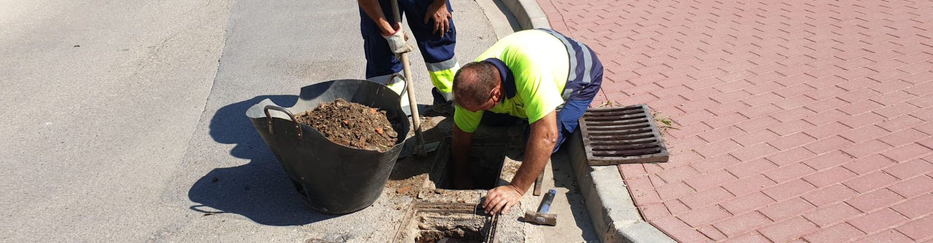 Obres i Serveis reforça la neteja del clavegueram i embornals
