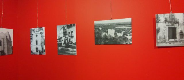 Vídeo i fotos: Exposició de fotos antigues de Mario Guillamón