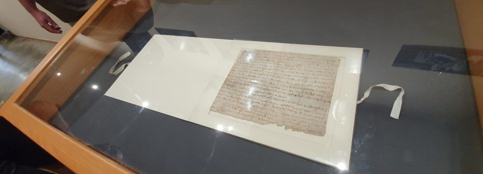 Fotos: La carta pobla, a la biblioteca pública