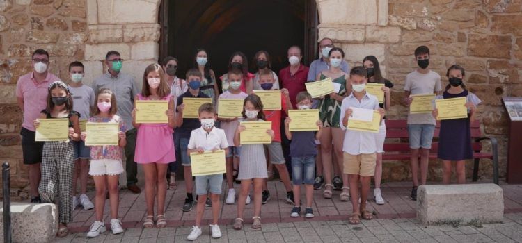 Tres alumnes de l’IES Joan Coromines de Benicarló, entre els premiats en el certamen literari d’Albocàsser