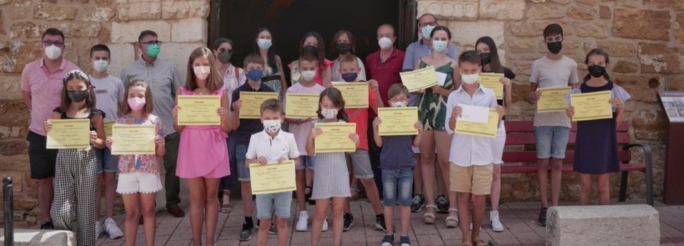 Tres alumnes de l’IES Joan Coromines de Benicarló, entre els premiats en el certamen literari d’Albocàsser