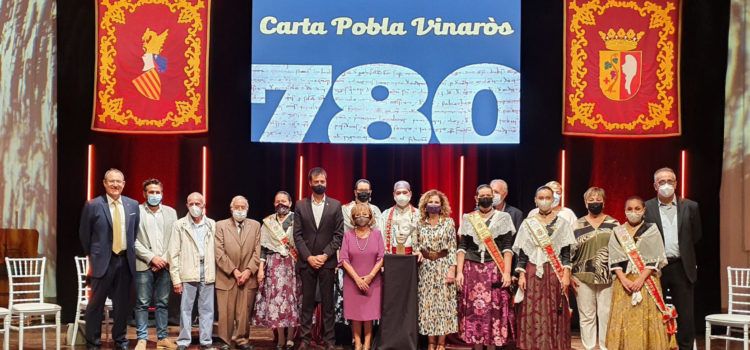 Vídeos: Vinaròs lliura a Marian Fonellosa el Grinyó Ballester