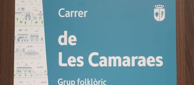 L’Ajuntament de Vinaròs renova les plaques dels noms dels carrers