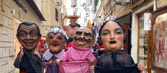 Segona jornada a l’Alguer dels nanos i gegants de Vinaròs