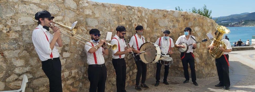 Peñíscola clausura hoy la segunda edición del Festival Rocart con éxito de participación