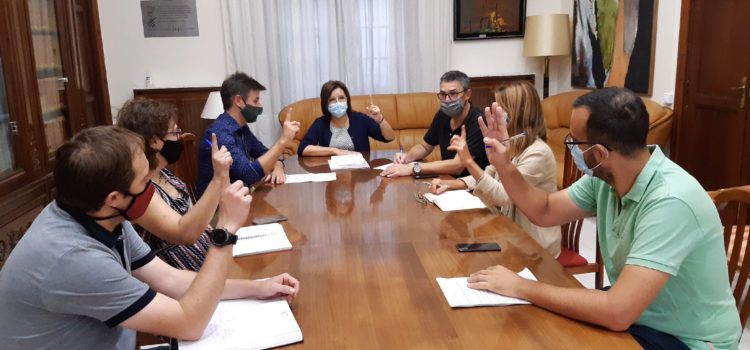 La Junta de Govern de Benicarló aprova l’expedient de la nova licitació de la Piscina Municipal