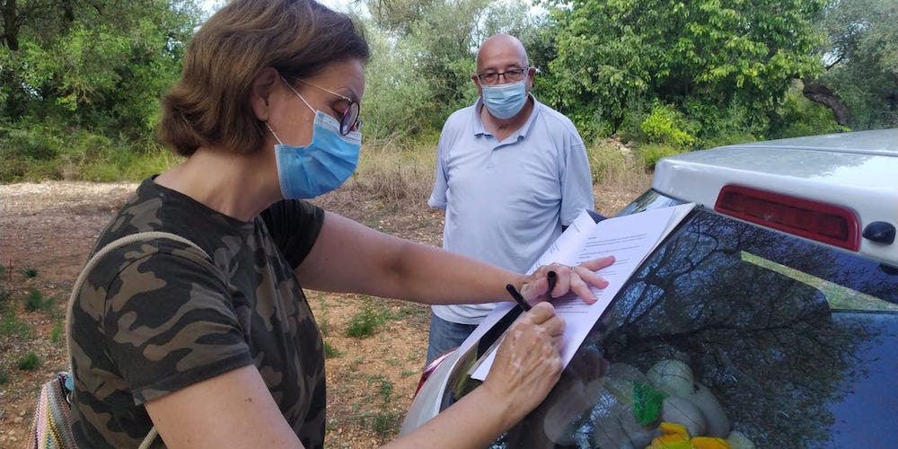 GEPEC-EdC signa a Ulldecona el primer acord de custòdia amb els propietaris d’una finca amb oliveres monumentals