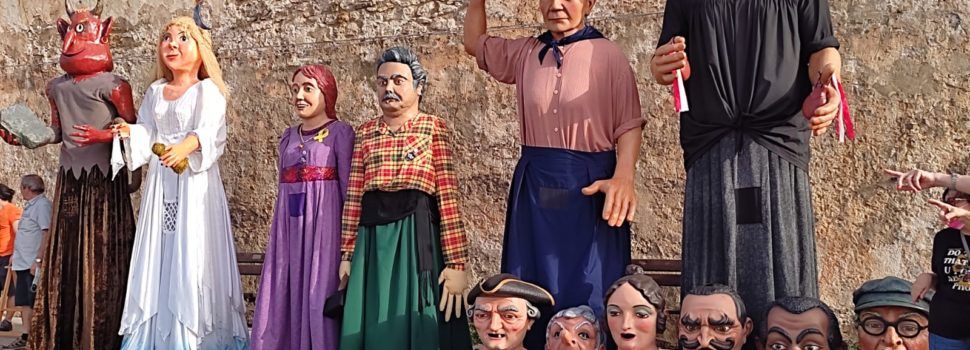 Els Nanos i Gegants de Vinaròs, la sortida més internacional de la història