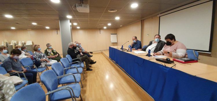 Vídeo i fotos: Llibre “Ciutat i política”, amb participació de José Palacios