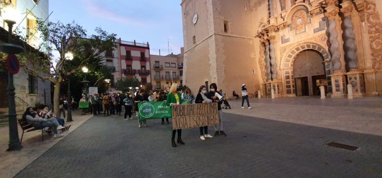 Vídeo i fotos: Nova manifestació de Fridays For Future Vinaròs