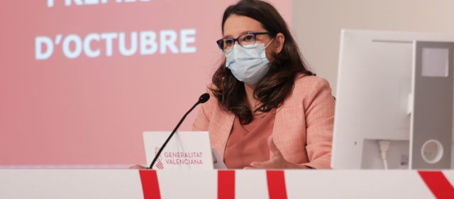 El Consell otorga la Alta Distinción de la Generalitat a los equipos de vacunación contra la COVID-19 en la Comunitat Valenciana