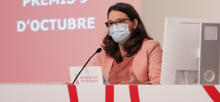 El Consell otorga la Alta Distinción de la Generalitat a los equipos de vacunación contra la COVID-19 en la Comunitat Valenciana