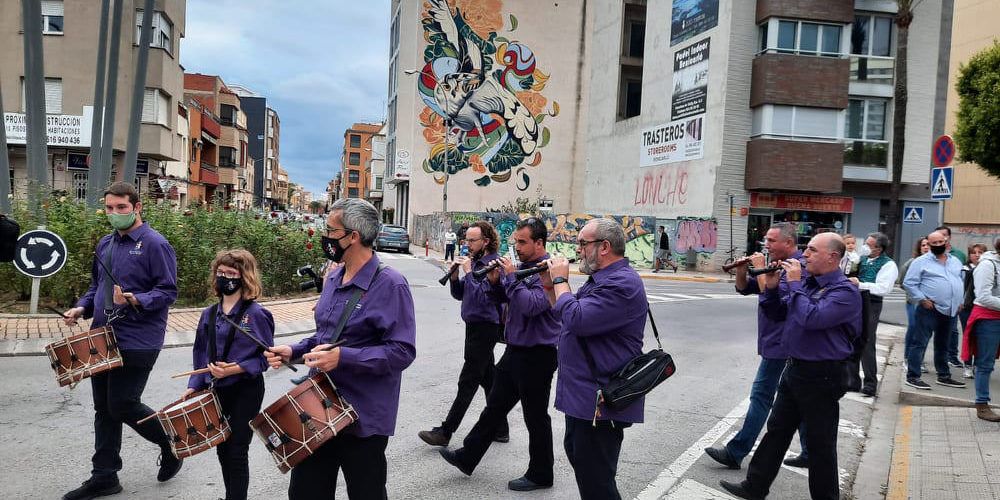 La Colla de dolçaina i tabal de Vinaròs, en les falles benicarlandes
