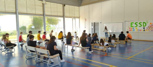 La Regidoria de Joventut d’Alcalà-Alcossebre posa en marxa el programa “Corresponsals Juvenils” per al curs 2021-2022
