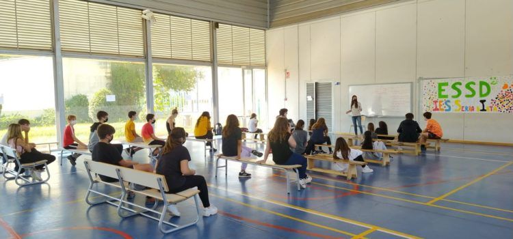 La Regidoria de Joventut d’Alcalà-Alcossebre posa en marxa el programa “Corresponsals Juvenils” per al curs 2021-2022