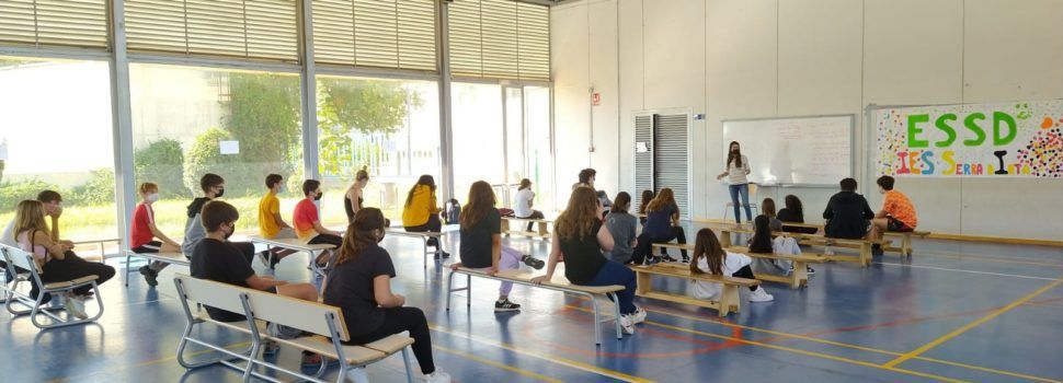 La Regidoria de Joventut d’Alcalà-Alcossebre posa en marxa el programa “Corresponsals Juvenils” per al curs 2021-2022