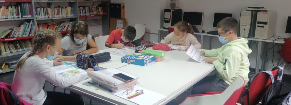 Tírig finança extraescolars d’anglés per a xiquets i joves