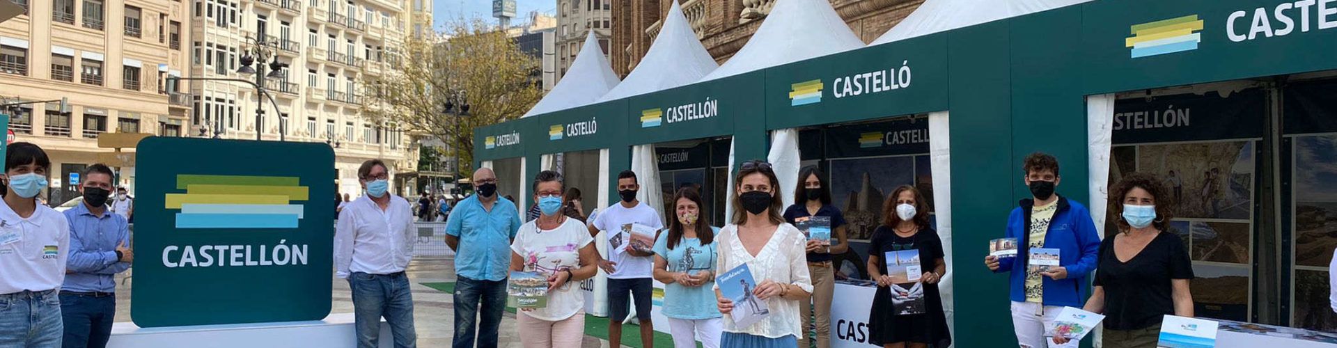 Vinaròs promociona la seua oferta turística en una acció de carrer a València