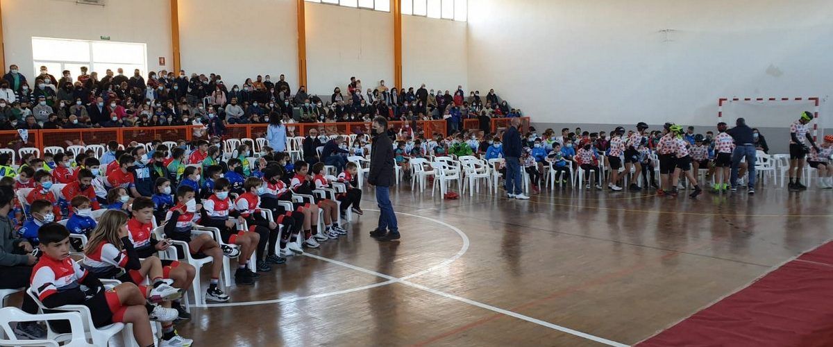 Vilafranca posa punt i final a la Lliga d’escoles de ciclisme