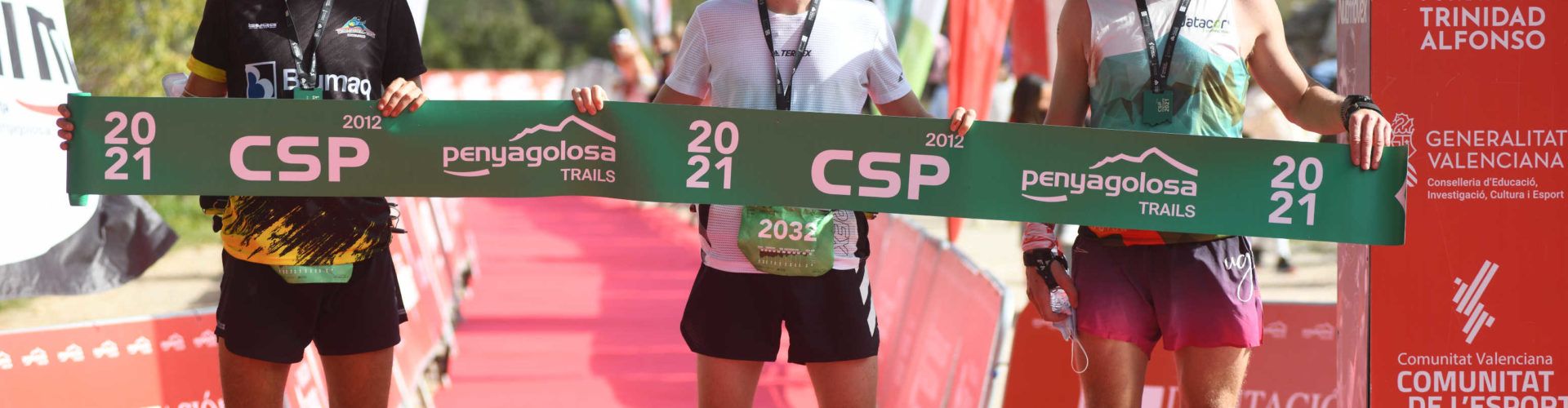 Aleksei Tolstenko se proclama vencedor en la CSP de Penyagolosa Trails 2021