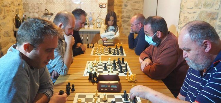Enoc Altabás lidera el grup B de l’Individual d’escacs de Tarragona