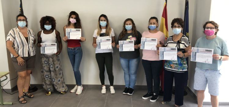 Finalitza el taller de formació bàsica en cures de persones majors dependents de Santa Magdalena