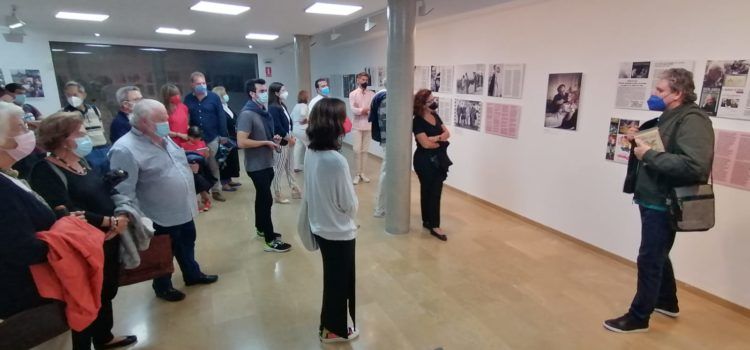 La exposición Treinta años Berlanga-Azcona, una confluencia de genios, abrió en Peñíscola la programación de Un Puente hacia Berlanga