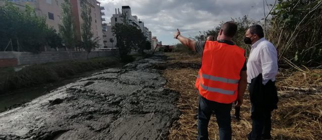 Finalitzen les tasques de dragatge en la séquia Sangonera de l’aiguamoll de Peníscola
