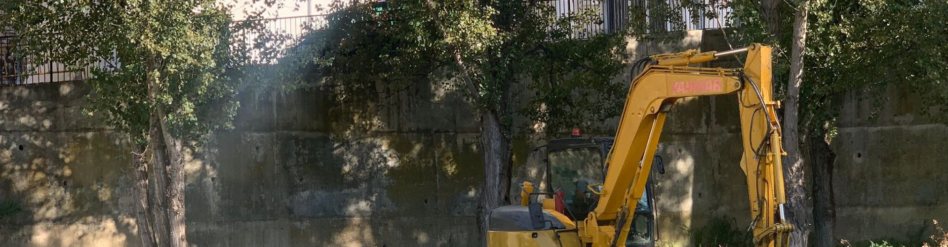 Santa Magdalena esbrossa la rambla d’Alcalá al seu pas pel municipi