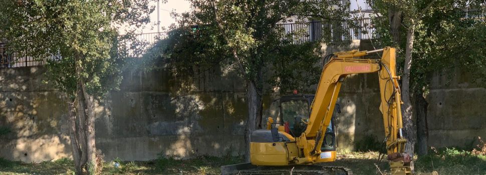 Santa Magdalena esbrossa la rambla d’Alcalá al seu pas pel municipi