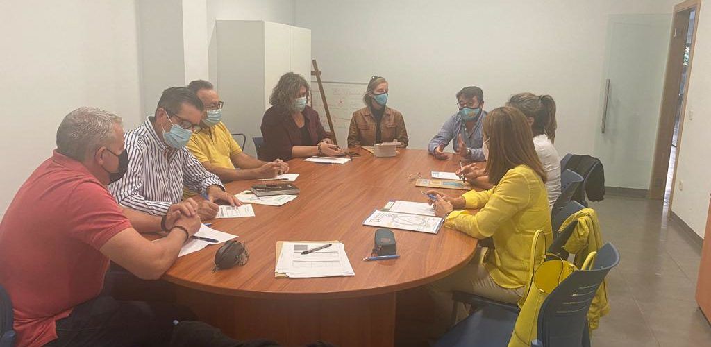 Ayuntamiento y empresarios se interesan por la creación de una EGM en el polígono industrial El Campaner de Alcalà de Xivert