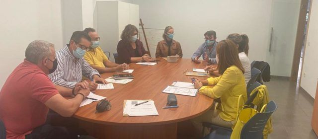Ayuntamiento y empresarios se interesan por la creación de una EGM en el polígono industrial El Campaner de Alcalà de Xivert