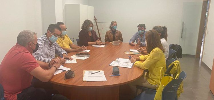 Ayuntamiento y empresarios se interesan por la creación de una EGM en el polígono industrial El Campaner de Alcalà de Xivert