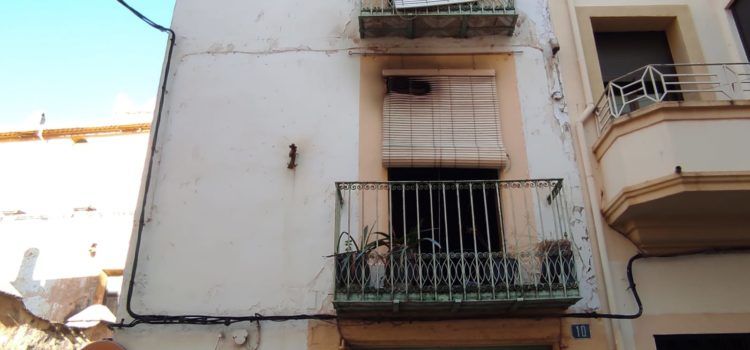 Incendio en una vivienda de la calle Sant Jaume de Benicarló