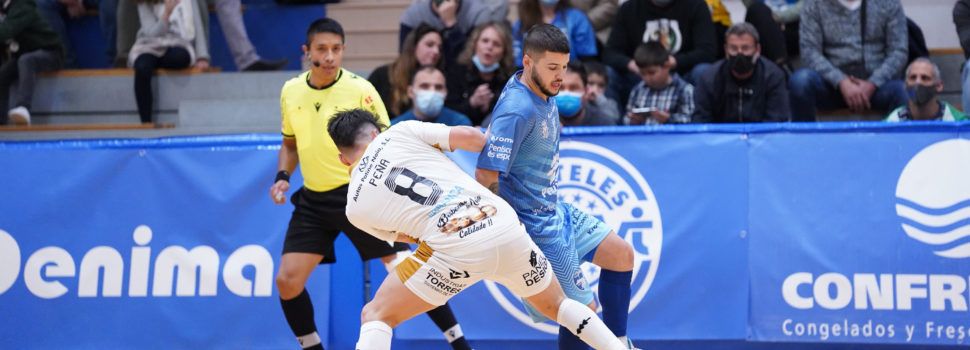 El Servigroup Peñíscola Globeenergy FS tumba al líder con un golpe de autoridad (4-1)