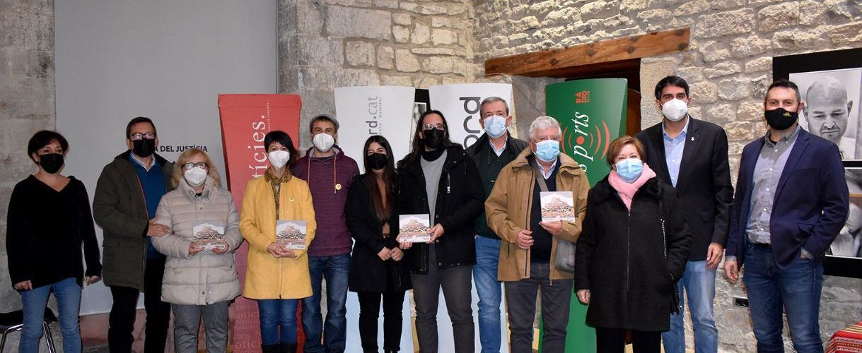 Morella premia Manolo Querol i Mari Carmen Segura, VirtuarchStudio, Apivillores i Paquita Carbó i Eduardo Manero