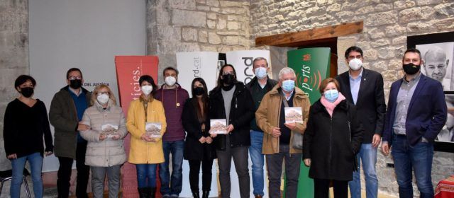 Morella premia Manolo Querol i Mari Carmen Segura, VirtuarchStudio, Apivillores i Paquita Carbó i Eduardo Manero