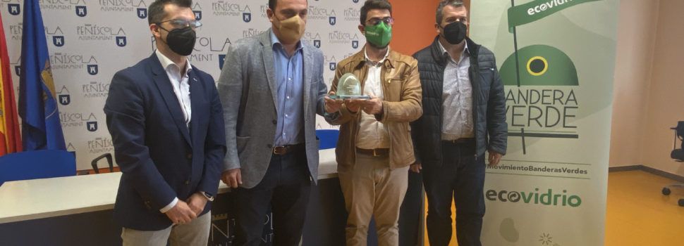 Peníscola rep el guardó Iglú Verd per superar el repte de recollida selectiva d’envasos de vidre durant la campanya Banderes Verdes