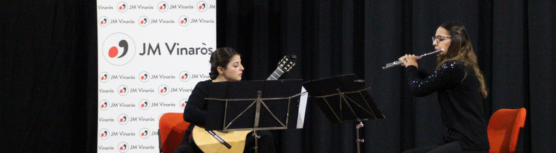 El dúo Calíope ofreció en el Auditori de Vinaròs su “Viaje de este a oeste”