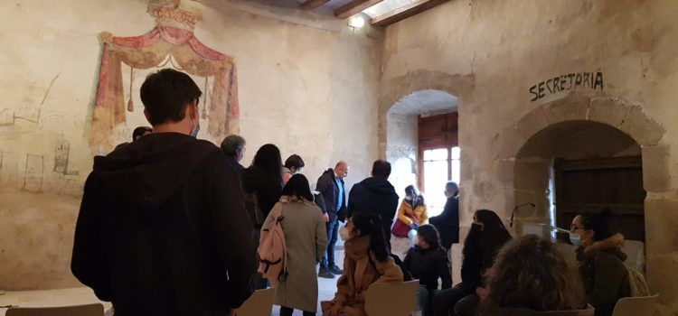 Estudiants de la Universitat Politècnica de València visiten la Torre de Càlig