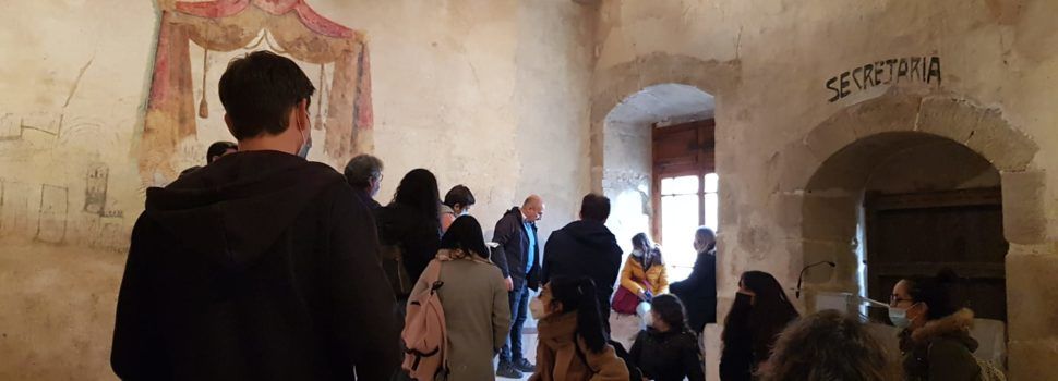 Estudiants de la Universitat Politècnica de València visiten la Torre de Càlig