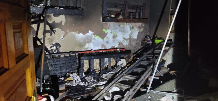 Troben una plantació de marihuana en apagar un incendi en una casa de Benicarló