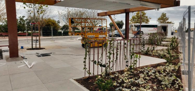Vinaròs millora diverses zones enjardinades del municipi